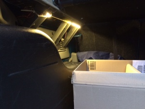 Kofferraum LED Unten Aluschiene.JPG
